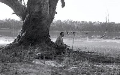 “A river runs through him” Archer sings up Rivers, Land & Stars including the Murray with his new album release!!!